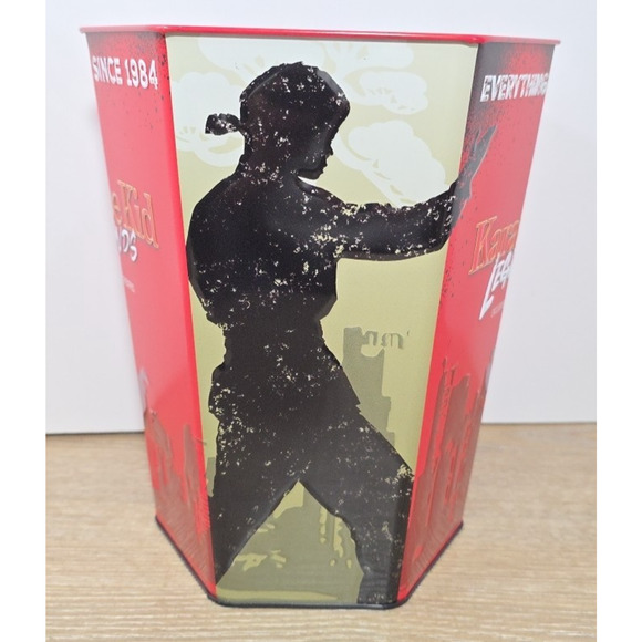 Karate Kid Legends Tin Popcorn Bucket Cinemark Exclusive 2025 New in Hand - Picture 4 of 8